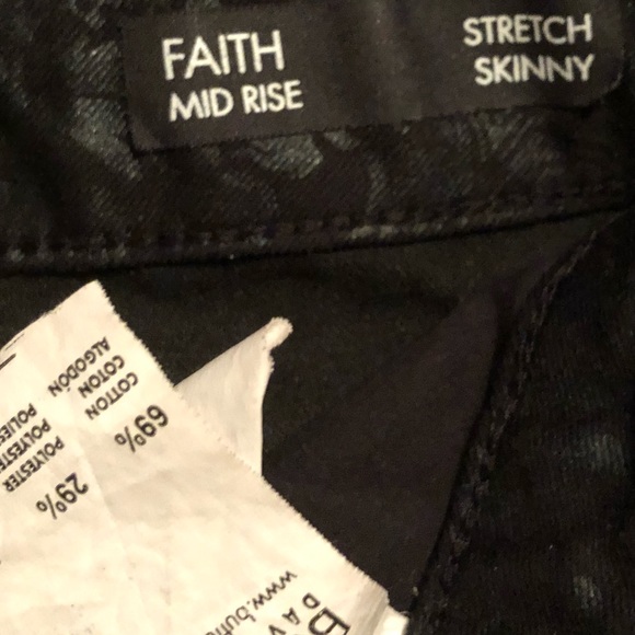 Black Jeans - Picture 4 of 7